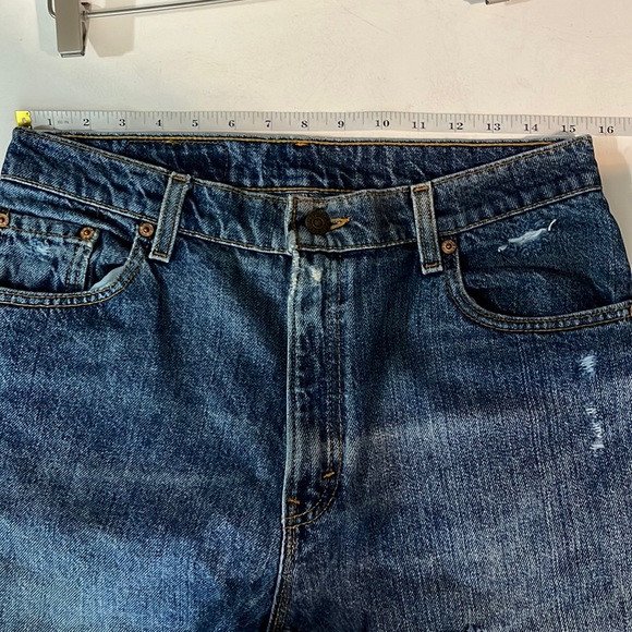 Vintage Levi's 550 Distressed Denim Jeans - Picture 5 of 11
